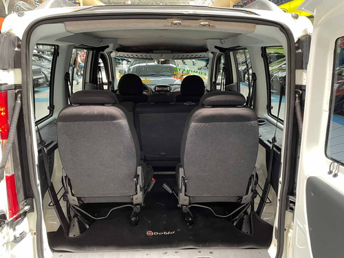 Fiat Doblò 1.8 Mpi Essence 7l 16v Flex 4p Manual