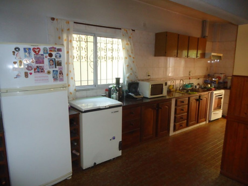 Imagen 4 de 13 de Casa En Venta En Ituzaingo Norte