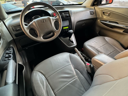 Hyundai Tucson 2.0 MPFI GLS 16V 143CV 2WD FLEX 4P AUTOMÁTICO
