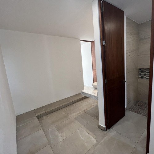 Casa En Venta Merida, Alura Residencial Cholul, 1 Planta, Entrega Inmediata.