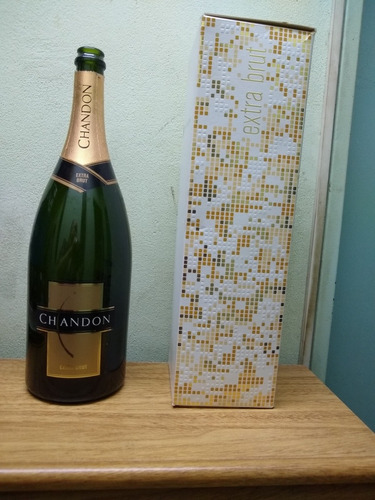 Botellon De Champaña Chandon Extra Brut De 150cl. Caja/vacia