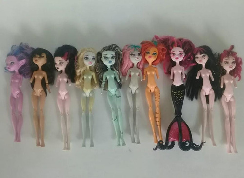 Monster High 1 Pz Draculaura Franky Nefera Lagoona (Usado)