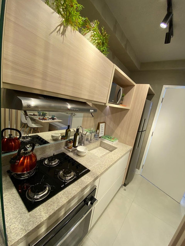 Imagem 3 de 15 de Apartamentos Com 2 Quartos À Venda Ao Lado Da Estação Tolstói. - 678