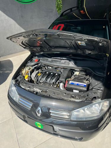 Renault Megane 1.6 DYNAMIQUE GRAND TOUR 16V FLEX 4P MANUAL