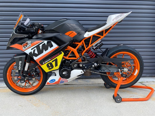 New Original New 2022 Ktms Sportbike Motorcycle Rc 8c