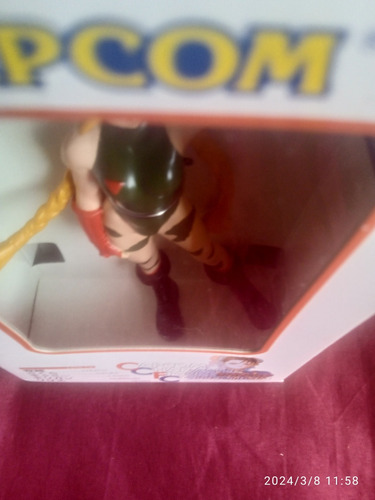 Capcom Character Figure Collection Cammy Original (Usado)