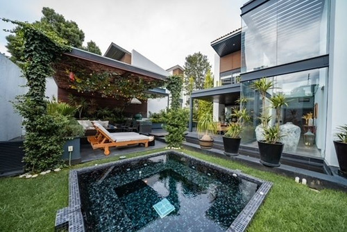 Casa En Vista Horizonte Con Jardín Y Terraza