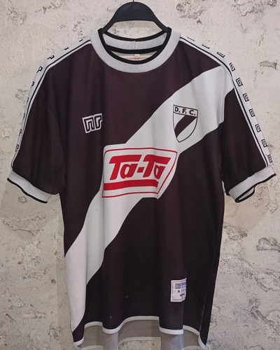 Camiseta Nr Alternativa Negra / Danubio Fútbol Club Año 2001