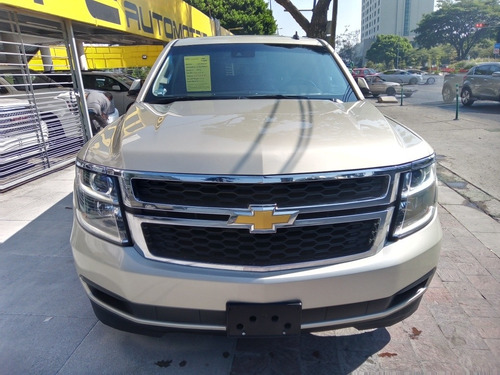 Chevrolet Suburban 2016 5.4 Ls Tela At