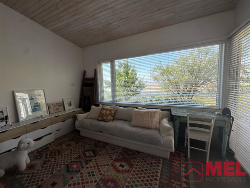 Casa En Arriendo Amoblada De 3 Dorm. En Chamisero Chicureo