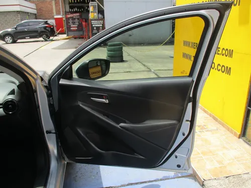 Mazda 2 1500cc At Aa