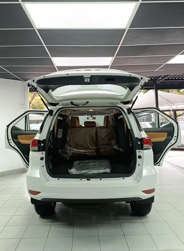 Toyota Fortuner Vxr