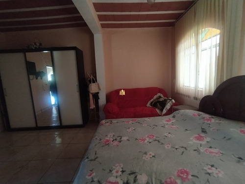 Imagem 16 de 30 de Sitio Em Esmeraldas - St00217 - 70737110