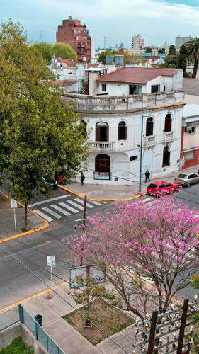 Terreno / Casa Con Galpón A Pasos De Centro Comercial Avellaneda, Vende Ya!