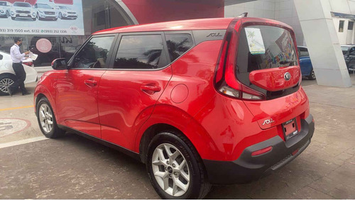 Imagen 3 de 15 de Kia Soul 2020 5p Lx, 1.6l, 121 Hp, Ta6, Ra-16