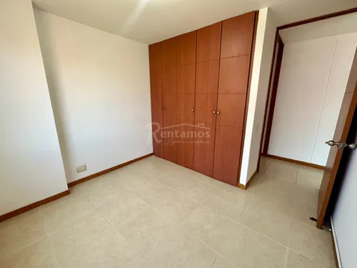 Apartamento En Arriendo En Jardines. Cod A776076