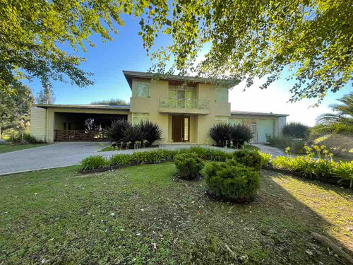 Casa En Venta En Area 60