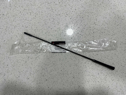 Antena Radio Mitsubishi Montero Sport 2014 2015 Original