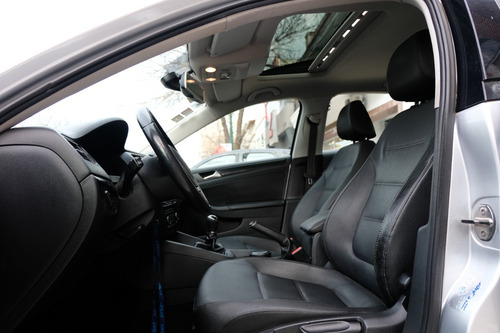 Volkswagen Vento 2.5 Luxury 170cv