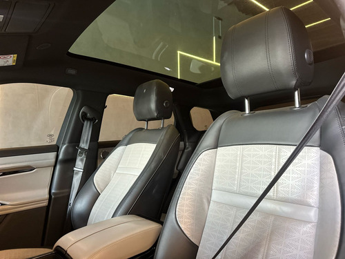 Land Rover Range Rover Evoque 2.0 R-dynamic Se Si4 Flex (p250) 5p