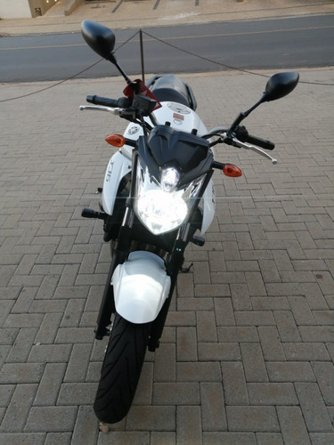 Yamaha - Xj6 N - 11/12