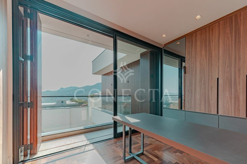 Imagem 5 de 15 de Casa À Venda Em Tamboré | 525m² | 4 Suítes | Ambientes Integrados | Vista Privilegiada - Cncl1137