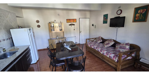 Se Vende Departamento 1 Dormitorio Pileta, Cochera Y Balcon Carlos Paz