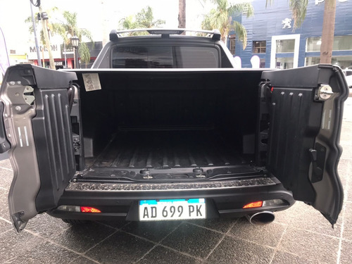 Imagen 8 de 15 de Fiat Toro 1.8 N At 4x2 Freedom
