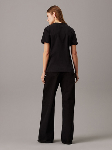Polera Nano Logo Regular Negro Calvin Klein