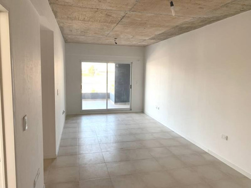 4 Amb Con Cochera En Venta - Villa Del Parque