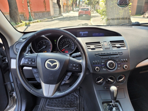 Imagen 9 de 11 de Mazda 3 2012 2.5 S Grand Touring Qc Abs R-17 At