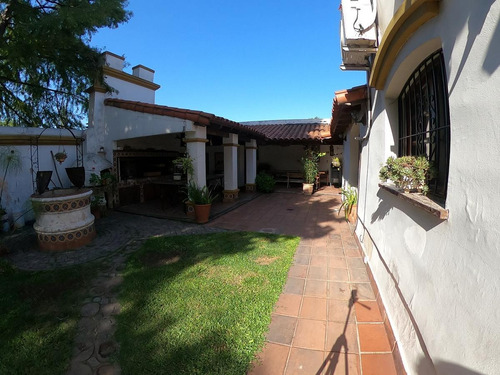 Imagen 22 de 30 de Casa Colonial - Ciudad Evita