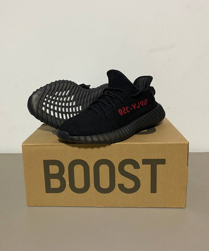 Imagem 5 de 5 de Yeezy Boost 350 V2 Bred