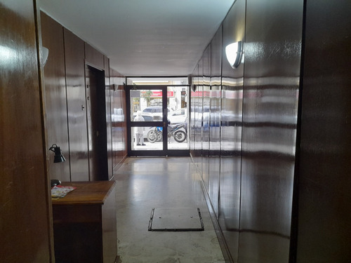 Atencion Inversor Remato Por Viaje O P O R T U N I D A D, Ideal Alquiler Temporal Y Uso Profesional Por Reglamento A Reciclar, Mucho Sol Jorge 11-5-150-0102