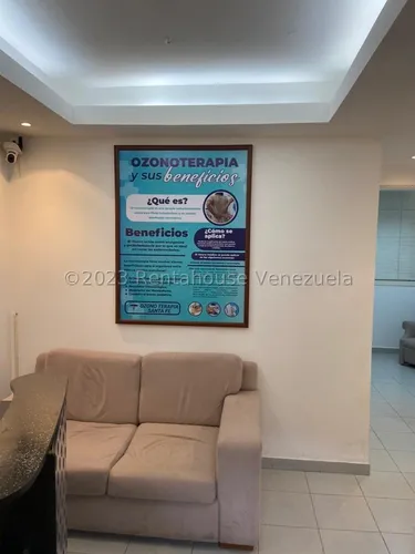 Oficina En Venta - Delia Pereira