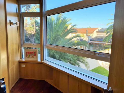 Impecable Casa En Martinez De Libertador Al Rio.
