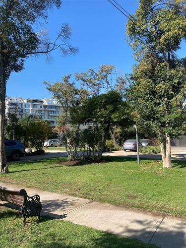 Casa Preciosa En Arriendo De 4 Dorm. En Las Condes