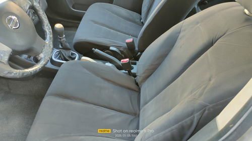 Nissan Tiida 1.8 Advance Sedan Mt