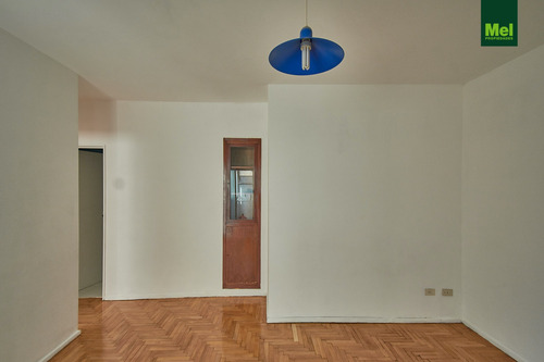 2 Amb En Venta Con Espacio Guardacoche Móvil