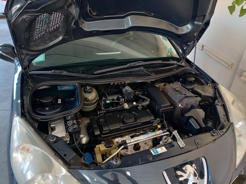 Imagen 11 de 15 de Peugeot 207 2012 1.4 Quiksilver 75cv