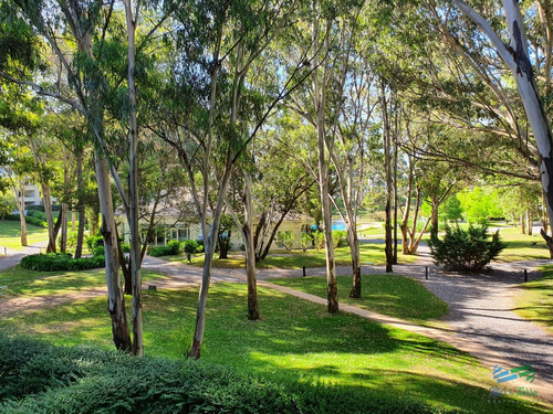 Vendo Apartamento Monoambiente En Green Park, Solanas, Punta Del Este