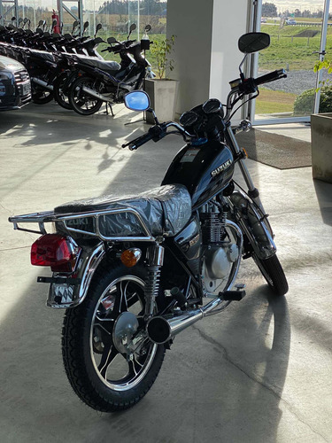 Imagen 4 de 10 de Suzuki Gn125 F