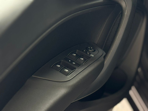 Fiat Cronos 1.3 FIREFLY FLEX DRIVE MANUAL