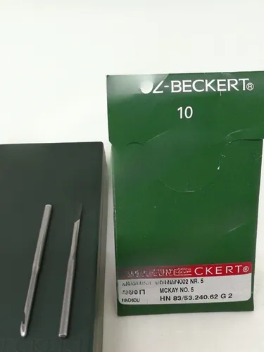 Aguja Beckert Con Gancho Black N°5 (x Unidad)