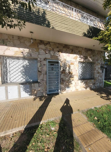 Departamento En Alquiler En Planta Baja. Quilmes Oeste