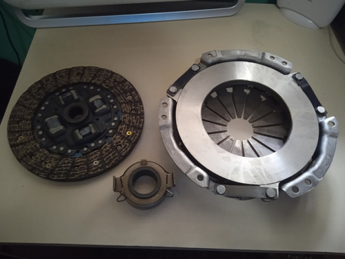 Kit Cluth Corolla Ae-92-101-102-n.sensation 212 M.m.70$