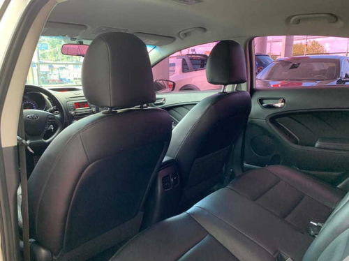 Kia Cerato 1.6 Sx Flex 4p Aut