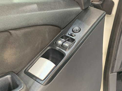 Fiat Idea 1.6 MPI ESSENCE 16V FLEX 4P MANUAL