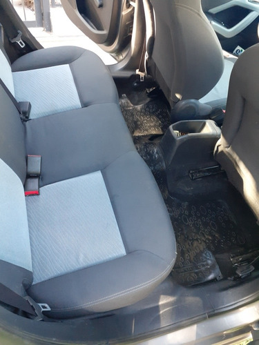 Imagen 11 de 13 de Peugeot 208 2014 1.5 Active