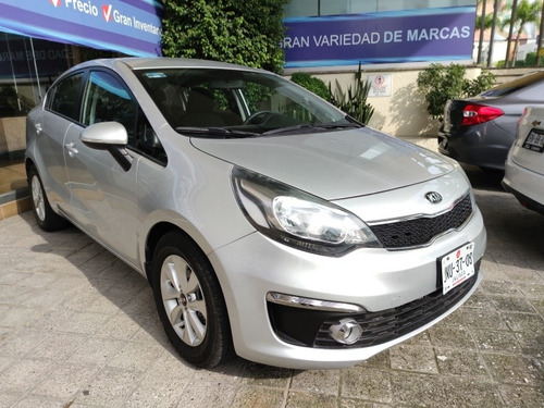 Imagen 3 de 10 de Kia Rio 1.6 Lx Sedan Mt 2017 Credito